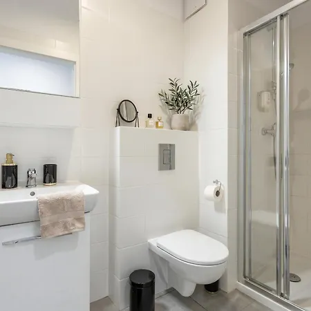 Modern Center - Pereca Apartamento *